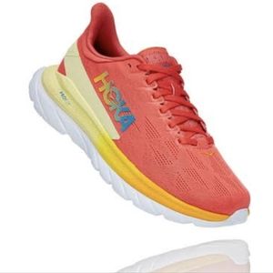Hoka One One Women's Mach 4 Running Shoes Size 9.5